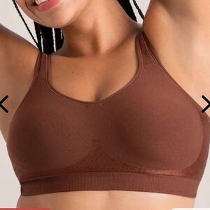 Truekind Smoothing Wireless Bra